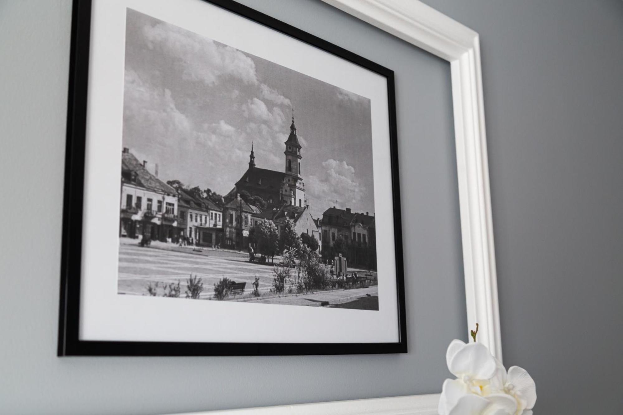 Apartament Rynek 10 Ostrowiec Świętokrzyski 외부 사진